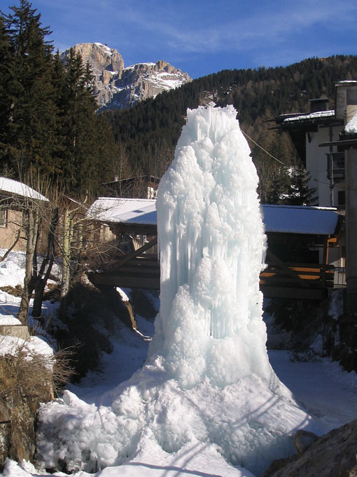 The ice fountain