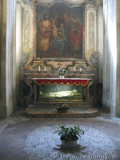 Milano. La chiesa Sant'Ambrogio. L'interno